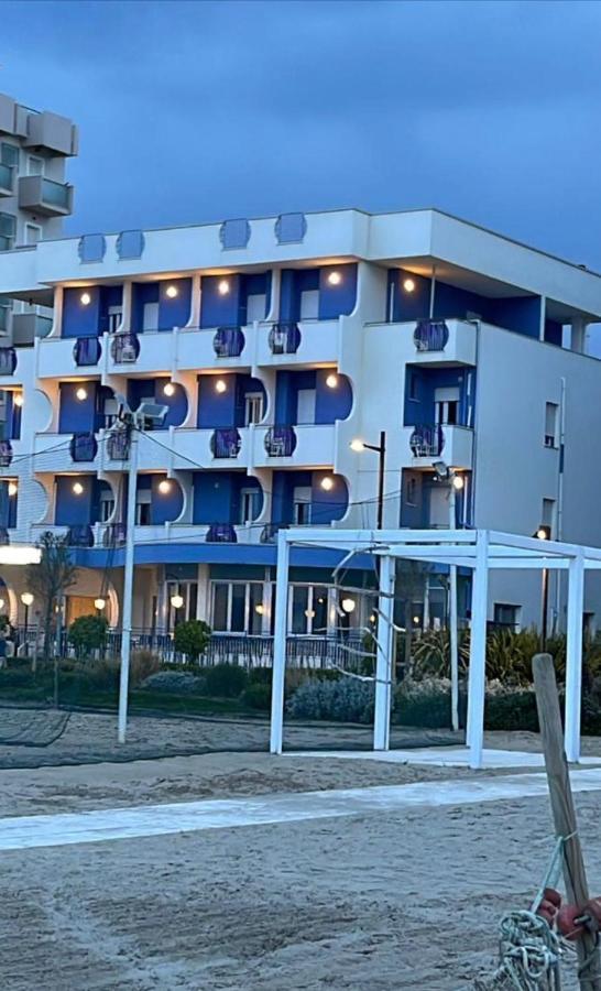 Hotel Ideal Rimini Buitenkant foto