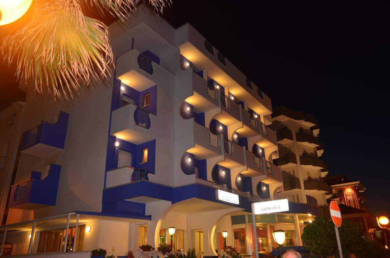 Hotel Ideal Rimini Buitenkant foto